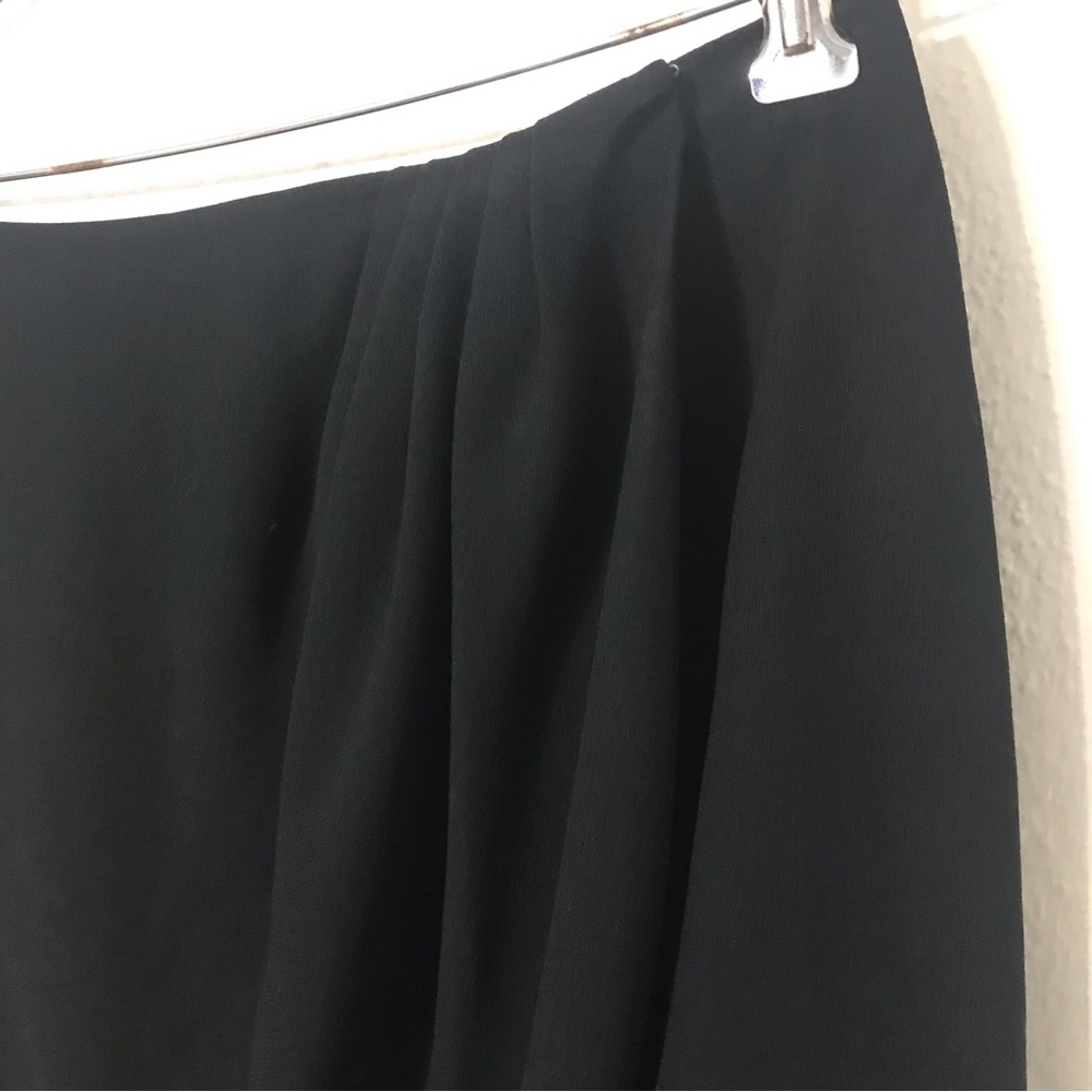 Y.Le.V. Skirt said se 12